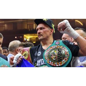 Usyk abre mão do cinturão IBF e inicia uma luta épica entre Dubois e Joshua